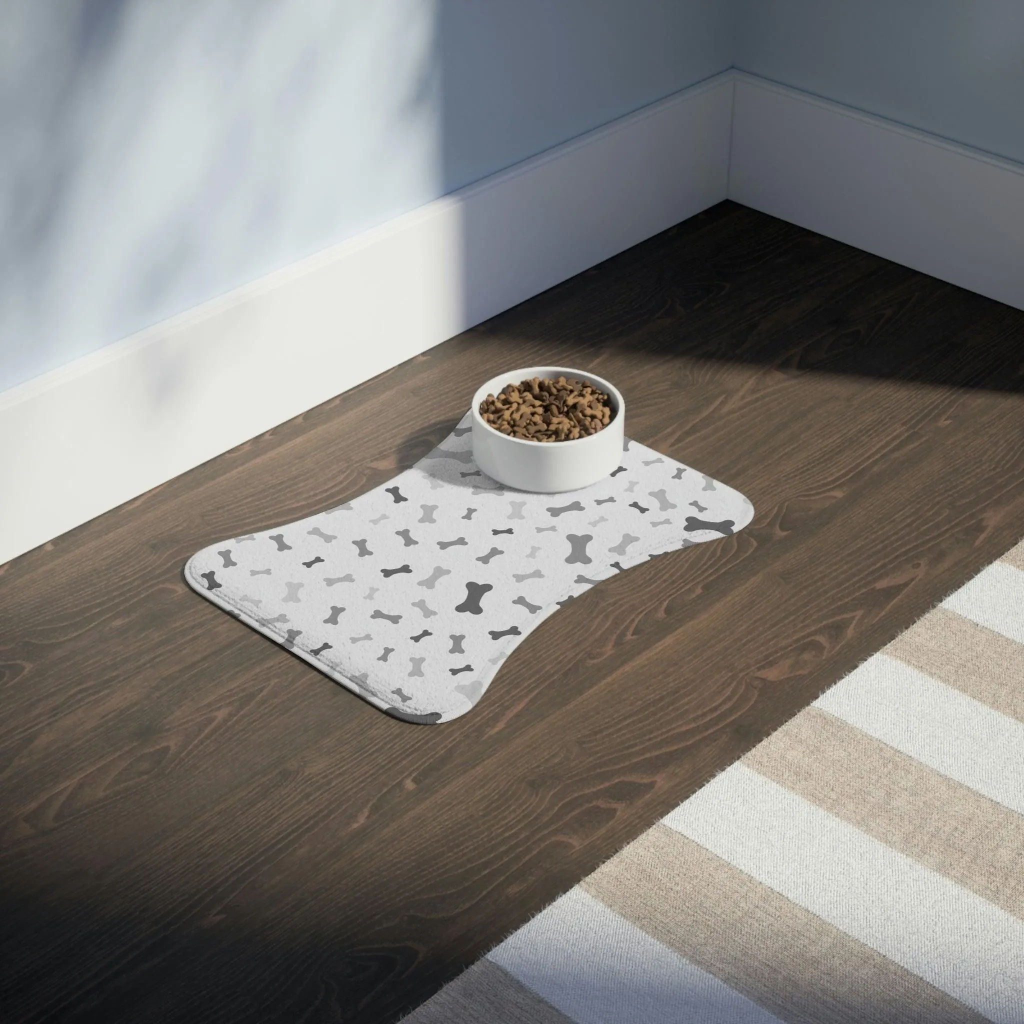 Customizable Fun Feeding Mats for Pets - Whimsical Designs for Clean and Happy Mealtimes